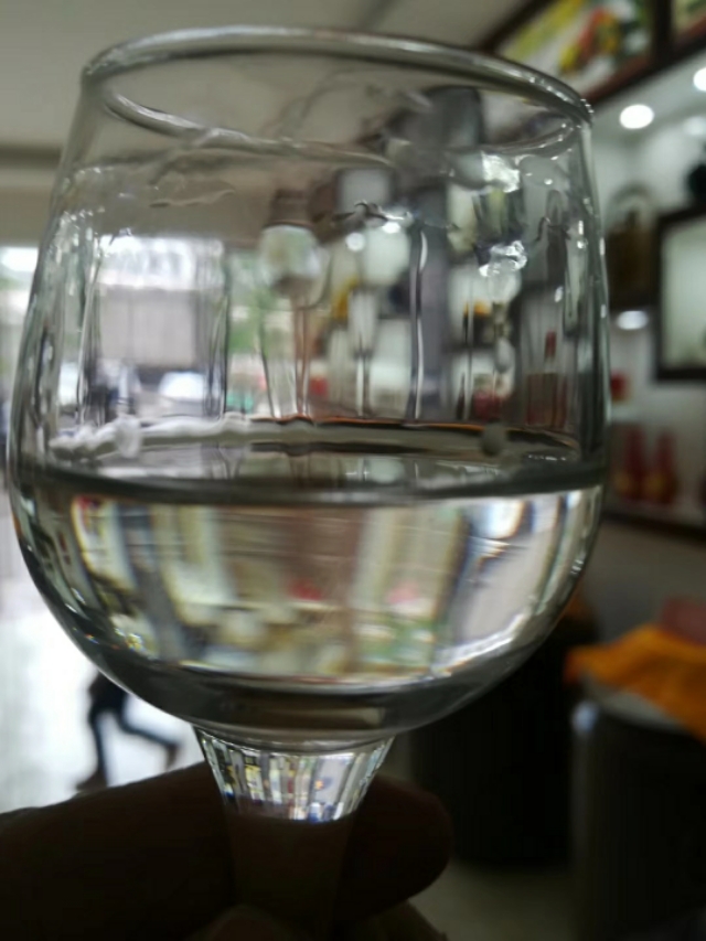 品酒的过程和技巧,品酒的时候怎么描述