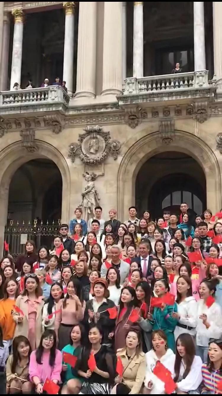 张庭为什么会做微商,你瞧不起的明星