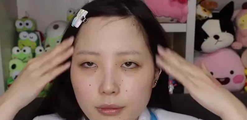 岛国“萌”妹收割百万粉丝！美妆技能秒杀滤镜，这真的是同一个人