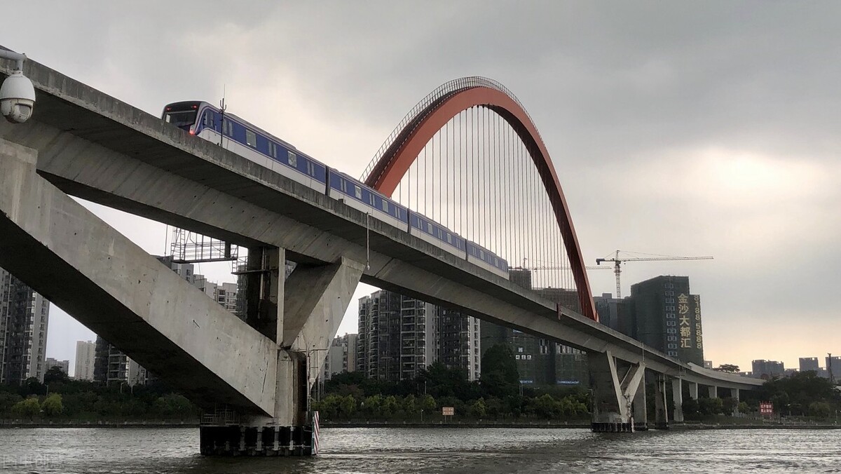 中联重科大塔,中联重科发展