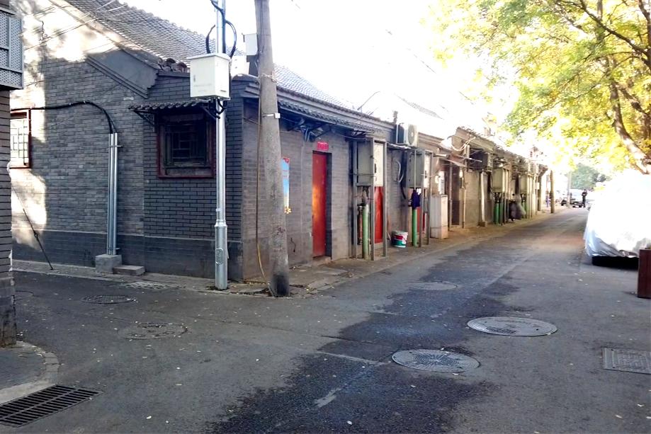 推动老城区旧貌换新颜,推进新老城区品质功能提升