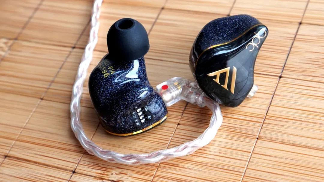 qdc变色龙v14测评,无缺新品