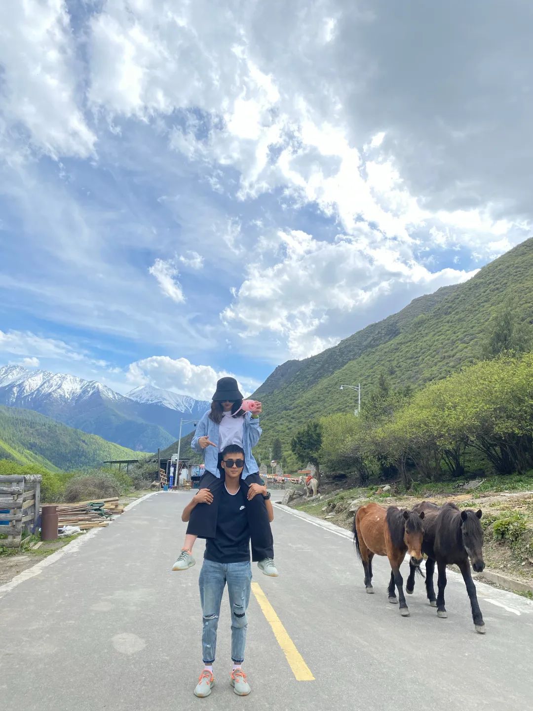 人的一生一定要去一次四姑娘山,四姑娘山适合一个人吗