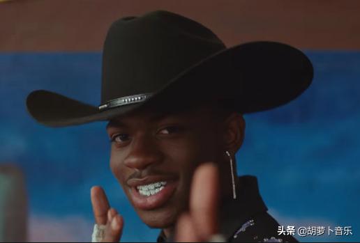 外媒评价打雷姐新专辑,打雷姐新专几点出