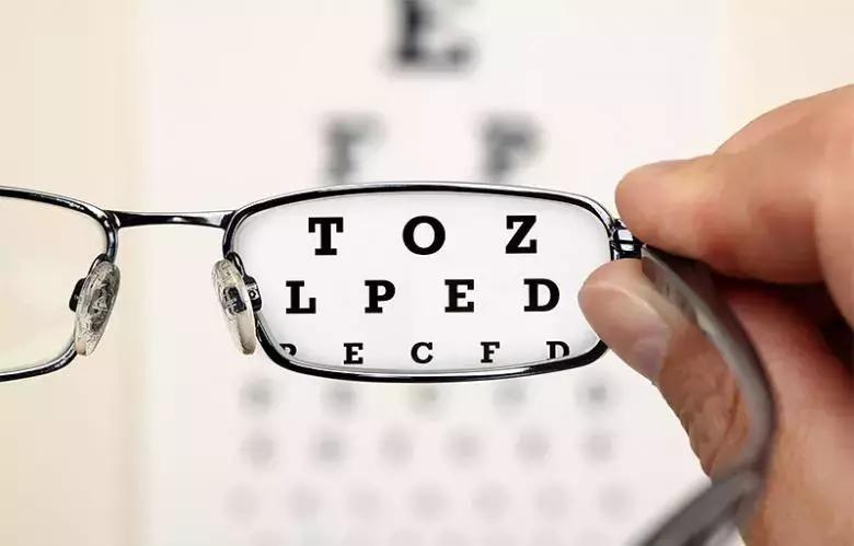 假性近视是真的近视了吗,假性近视是骗局吗