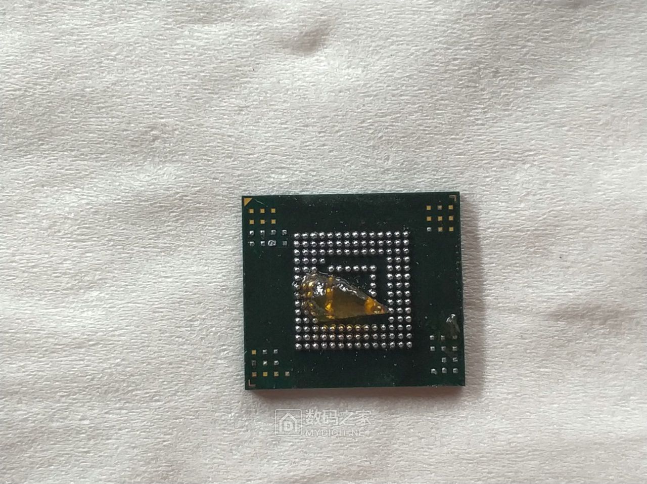 新手挑战BGA焊接，利用报废的手机EMMC字库改成U盘