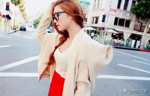 脸部出油到底怎么解决,脸部出油头发出油多怎么调理