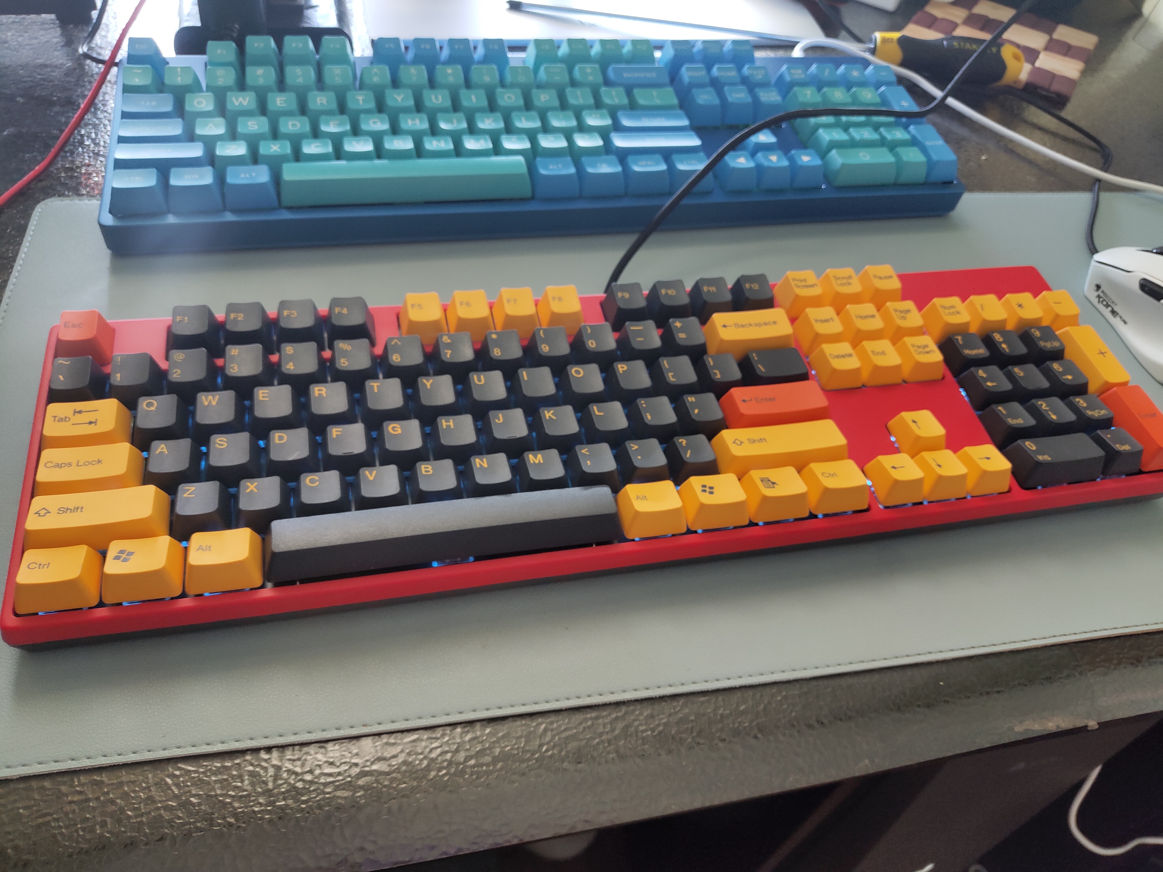 樱桃mx2.0和mx3.0键盘有什么区别,樱桃2.0机械键盘和罗技k845哪个好