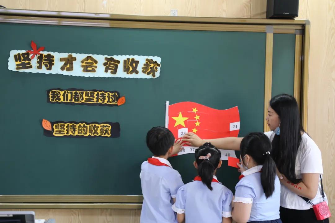 家门口的好学校,家门口的好学校浐灞欧亚中学