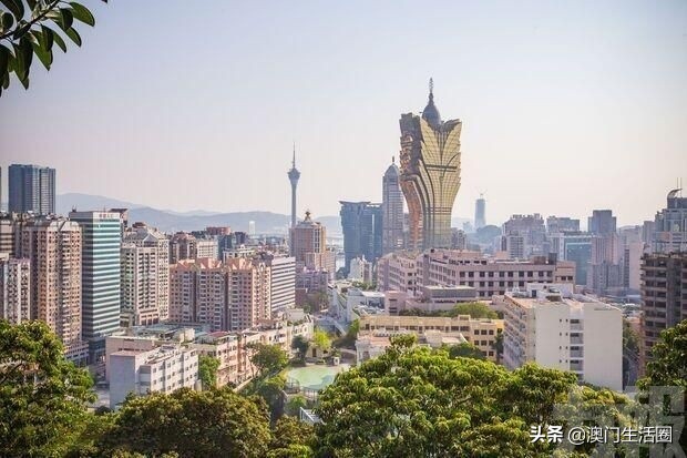 澳门劳工可以在珠海横琴买社保,澳门居民住在珠海可以领福利吗