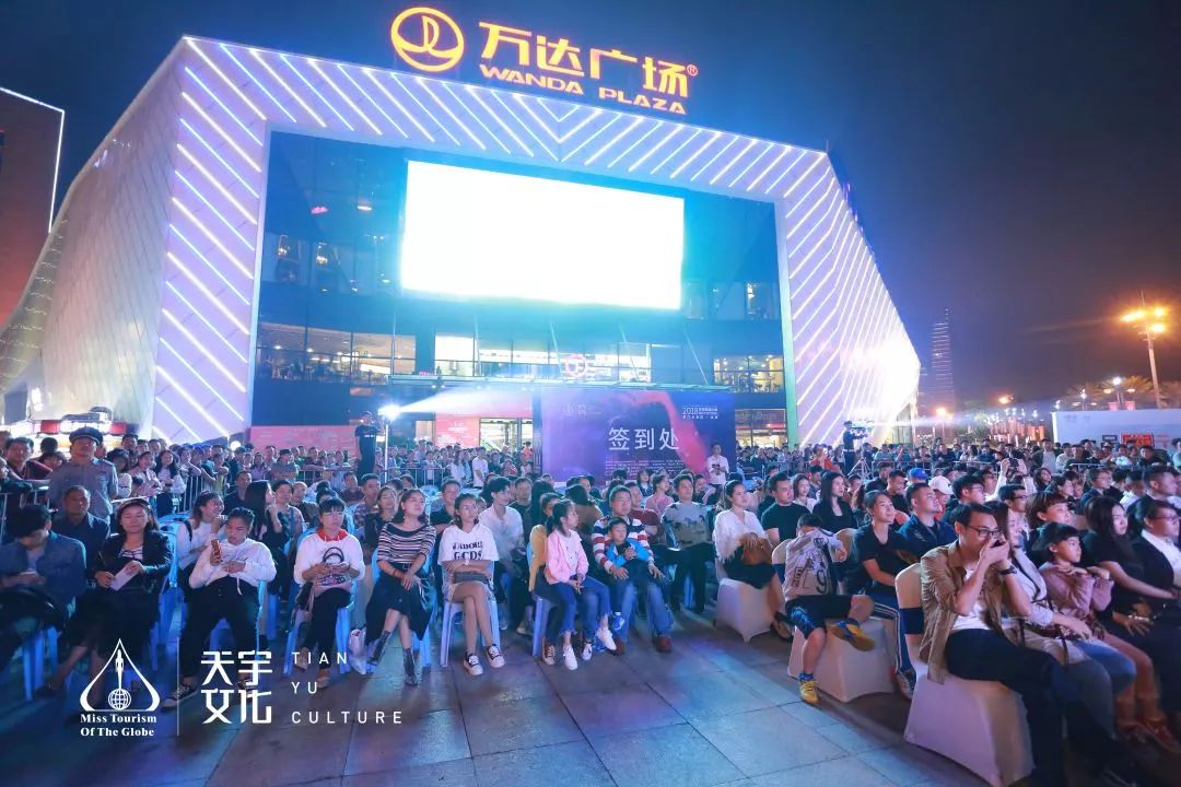 厦门分赛区复赛，导师们各出奇招抢人，黄子韬都搬出来了~