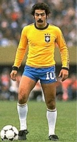 巴西足球史上十大巨星,巴西足球历史十大巨星贝利