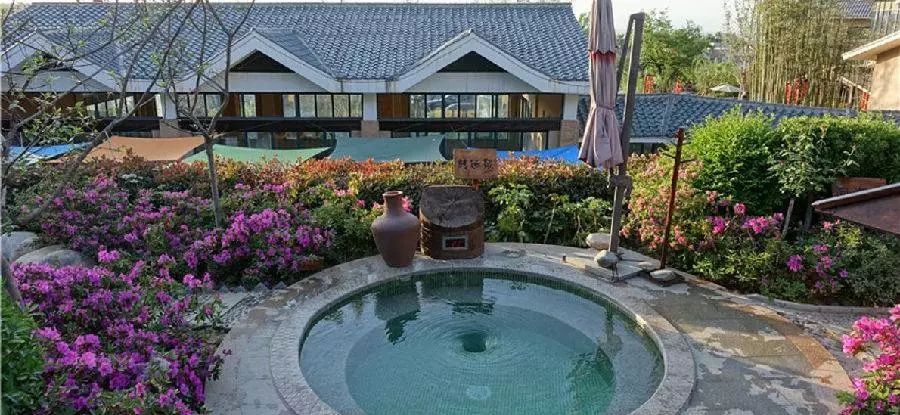 太白山凤凰温泉私密温泉区攻略,太白山凤凰温泉一日游攻略