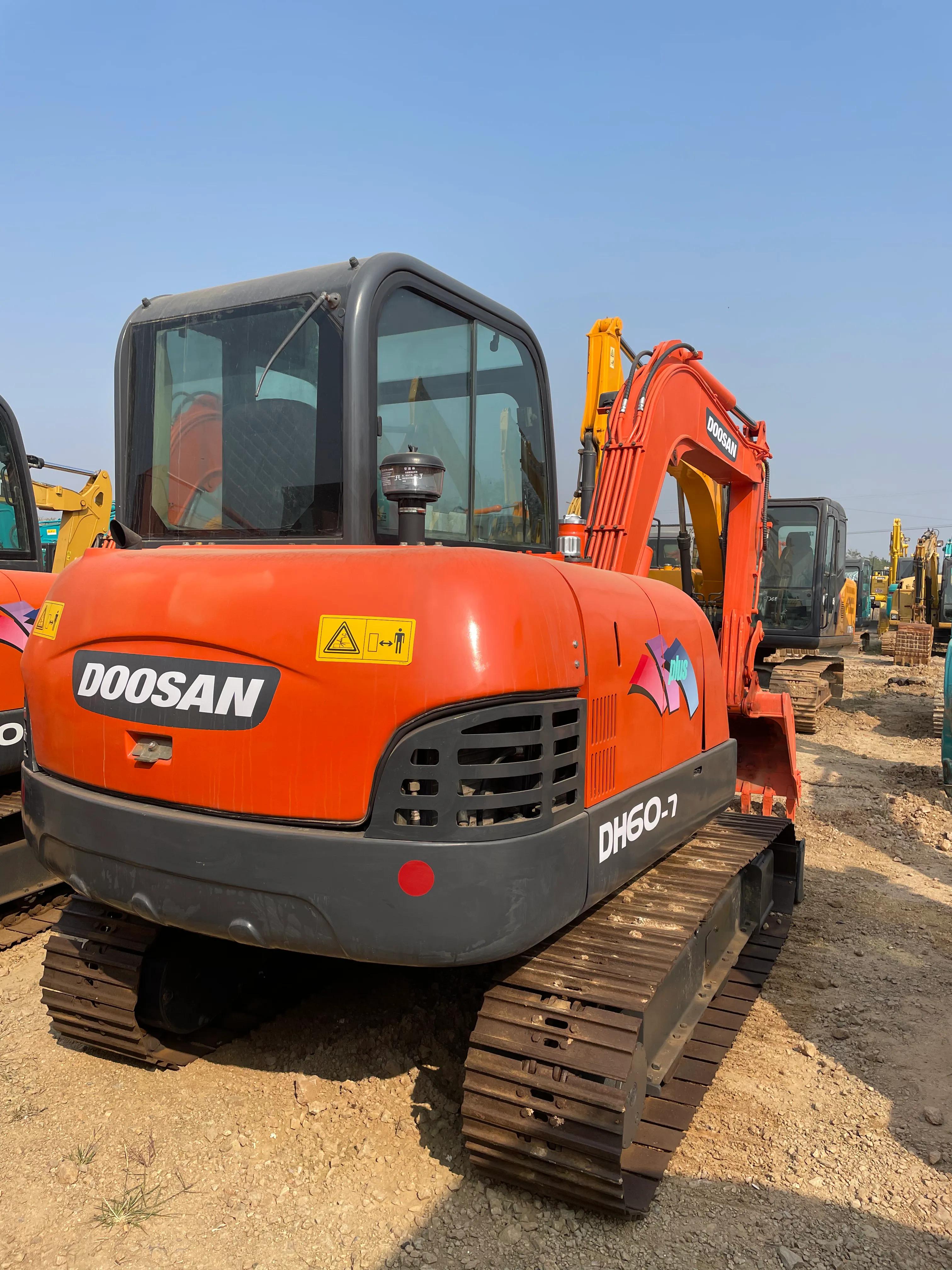 斗山挖掘机dx500二手价格,挖掘机二手分期付款斗山500型