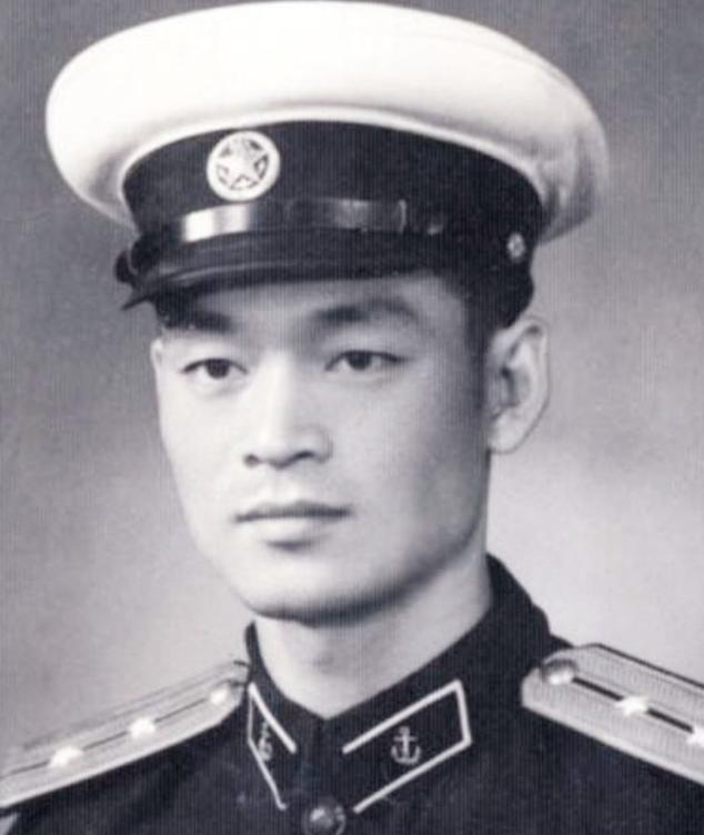 *世友许**之子许光,患癌后向医院提要求:不用进口药,不做过度治疗