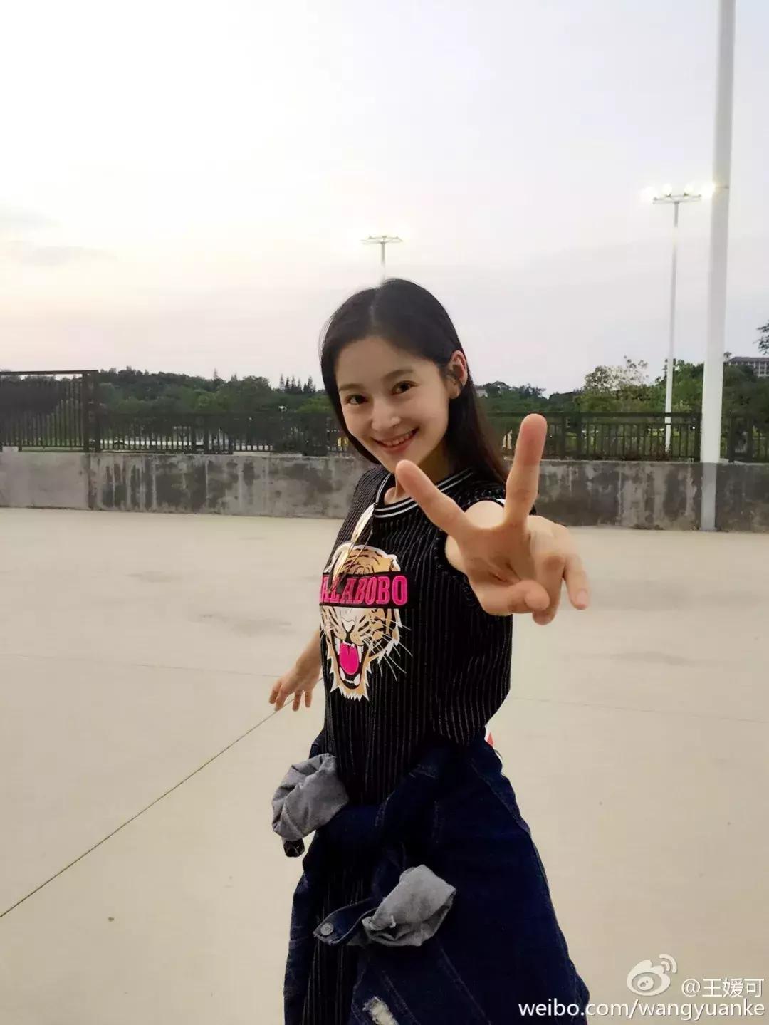 妈咪万岁！LALABOBO与明星辣妈同庆母亲节