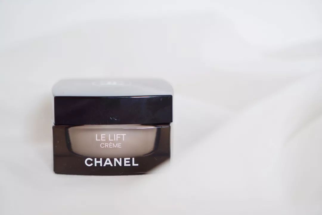 正确护肤才能逆生长,逆龄护肤正确方法