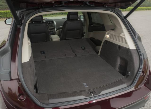 涔板笗钀ㄧ壒杩樻槸涔板浗浜uv,涓洪潰瀛愪拱甯曡惃鐗硅繕鏄拱涓鐢╯uv