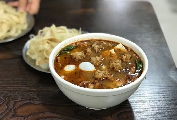 洛阳美食攻略10元以下,扁豆块洛阳的吃法