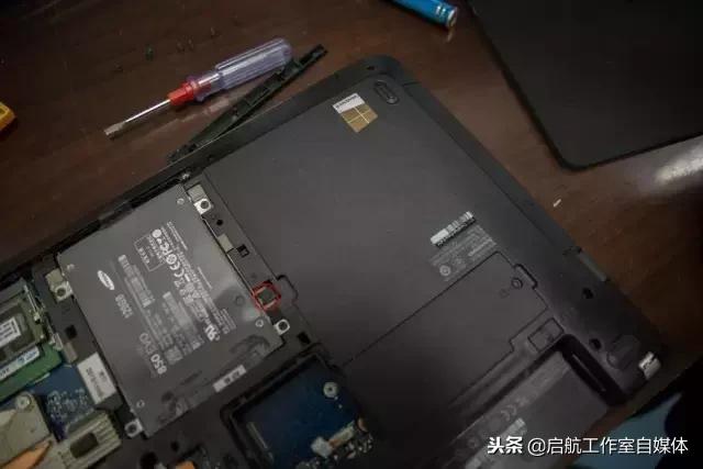 thinkpade430c没有光驱如何加固态,戴尔inspiron14r-5421光驱换固态