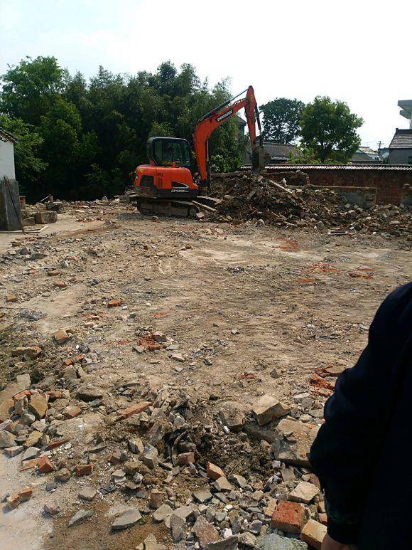 嘉兴小别墅,萧山小伙花200万造农村别墅