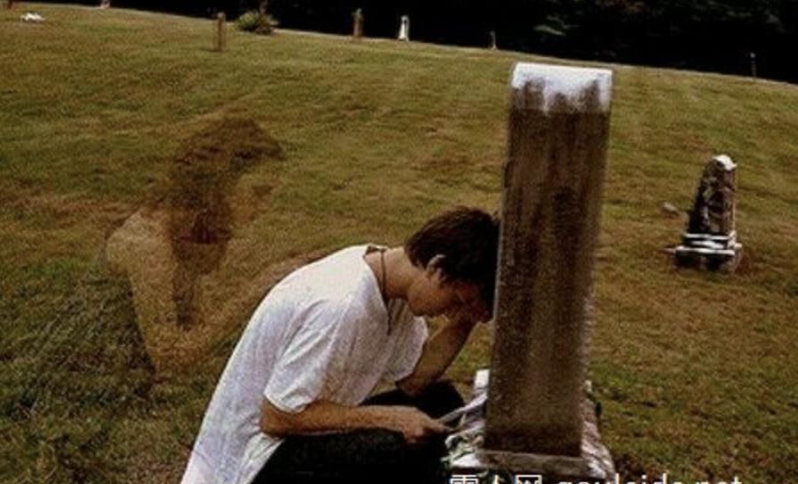 盘点人类拍照拍到鬼的照片,拍照拍到鬼影是怎么回事