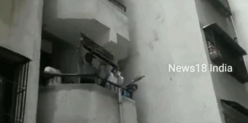 义乌的大金链子，早已走出国门，占领了欧美嘻哈界