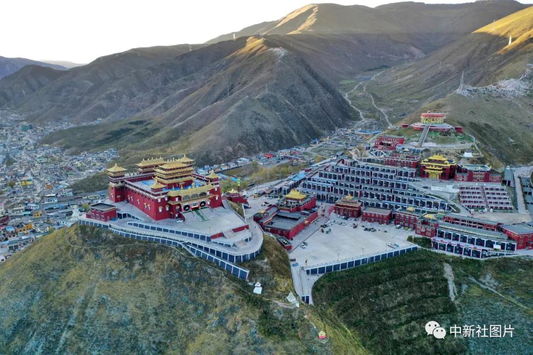 同饮一江水共话澜湄情现代诗,同饮一江水共话澜湄情是什么意思