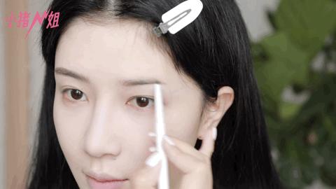 炸上热搜的她，说一句人间绝色不过分吧？