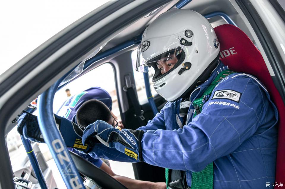 飞度gk5赛道表现,飞度gk5赛道