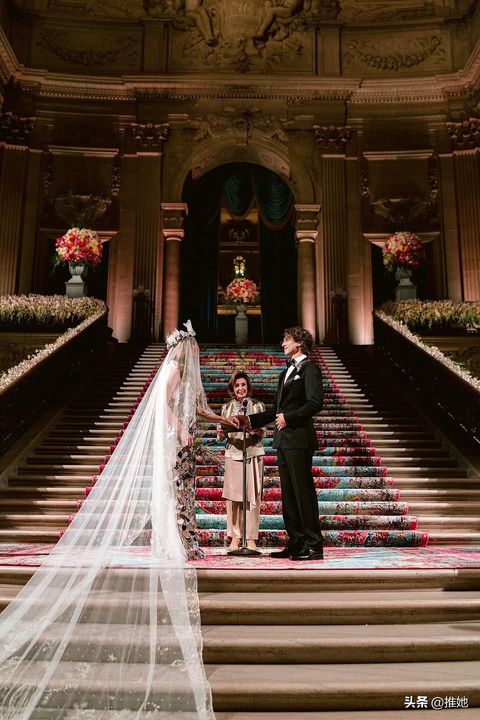 美国富豪迎娶日本姑娘,美国首富嫁女花多少钱