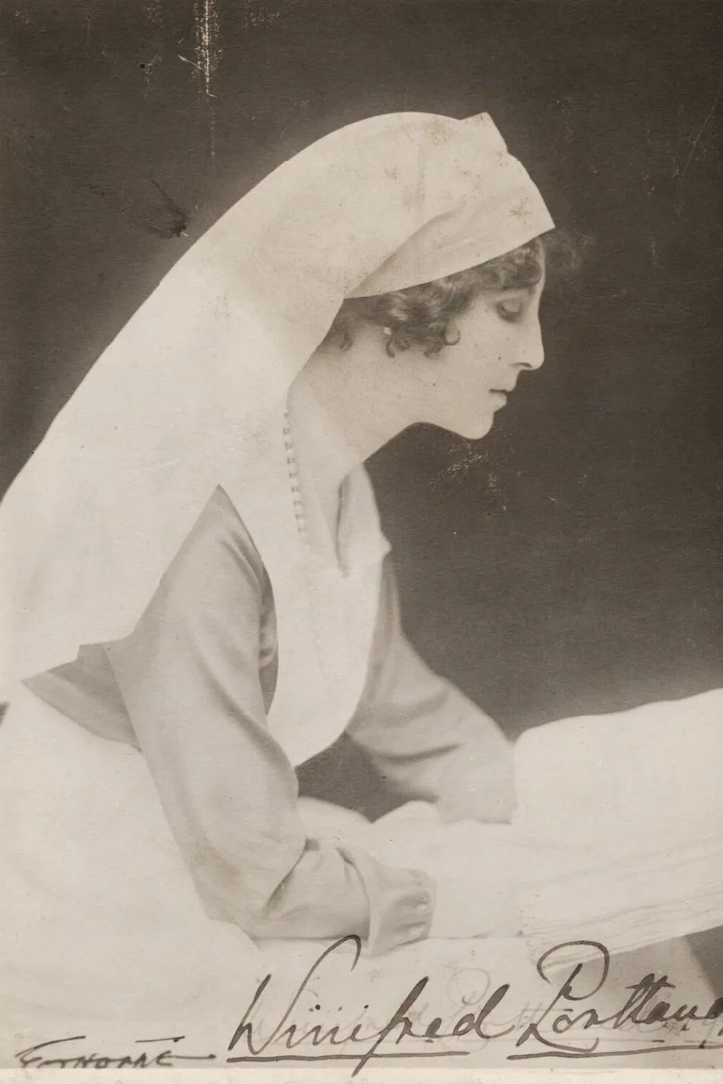 真假名媛启示,真假名媛戴的珠宝有什么区别