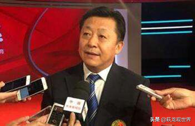 拔出萝卜带出泥？傅明判罚+论文抄袭事件备受关注，足协需要公开