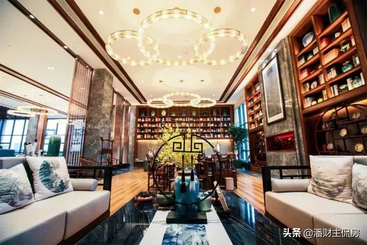 北有全聚德烤鸭南有昆明宜良烤鸭,来了云南才知道宜良县烤鸭真的好