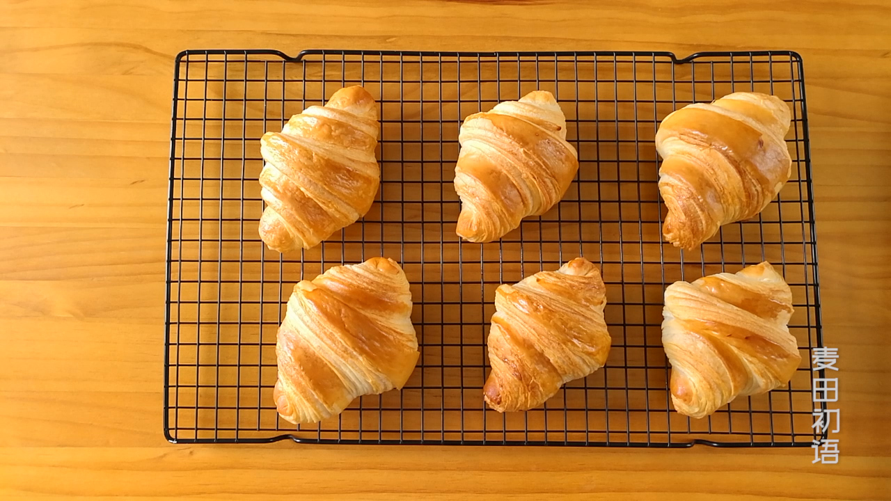可颂机器开酥的正确方法和步骤,牛角包可颂面包开酥教程视频