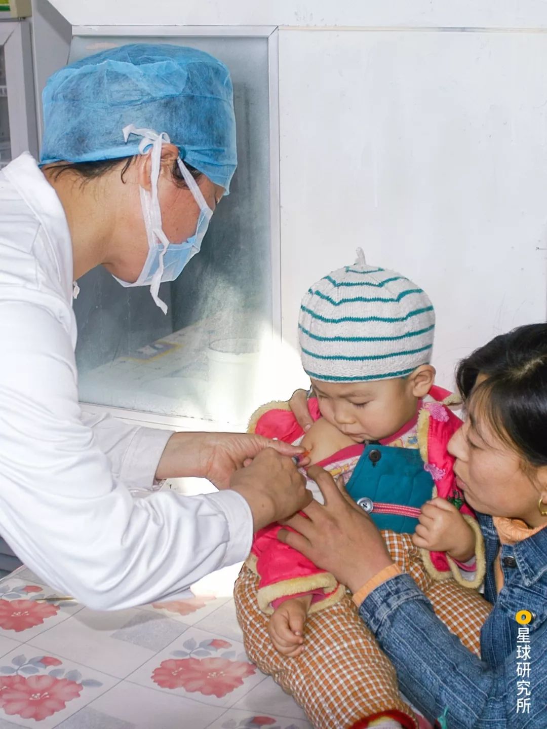 医生和病毒作战,我们如何对付病毒