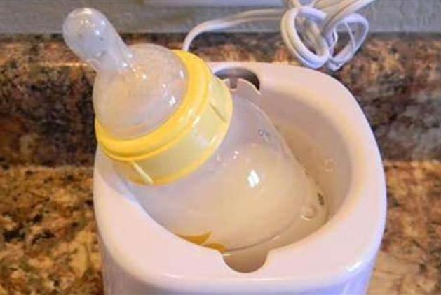 小孩喝奶为啥每次都喜欢剩一点,小孩每次喝奶喝太少