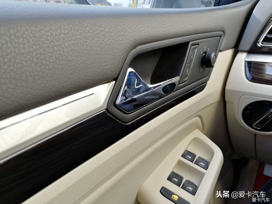 为爱车凌渡交个作业，混迹论坛许久一直没有发发自己的车呢