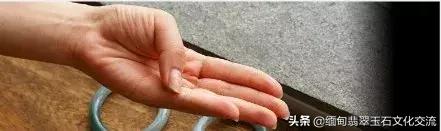 翡翠手镯的水头怎么看好坏,翡翠手镯的基本知识大全