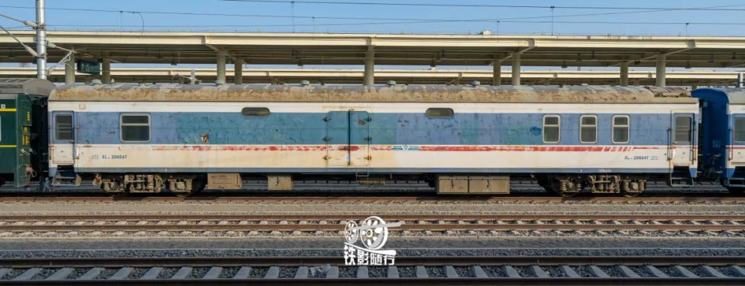 铁影｜走向中亚