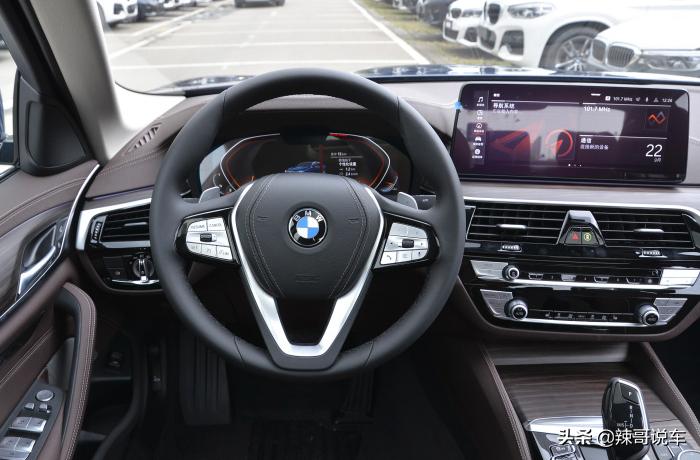 宝马530li2021款配置变速箱,新宝马530li车主真实感受