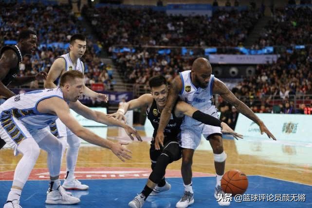 24+7辽宁逆转北京这杆枪真稳郭艾伦哈德森不准还好他够狠