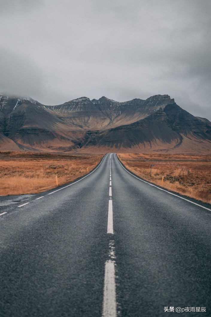 ps弯道公路文字效果,ps道路文字增加质感