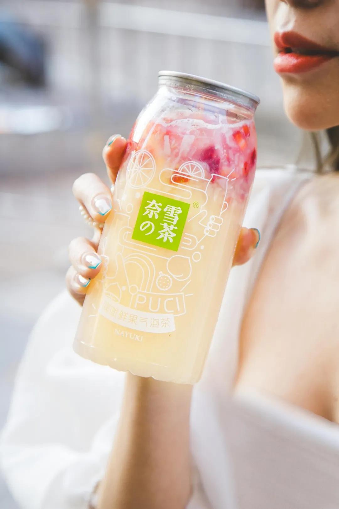 奈雪推荐果汁,奈雪选用了赣南脐橙