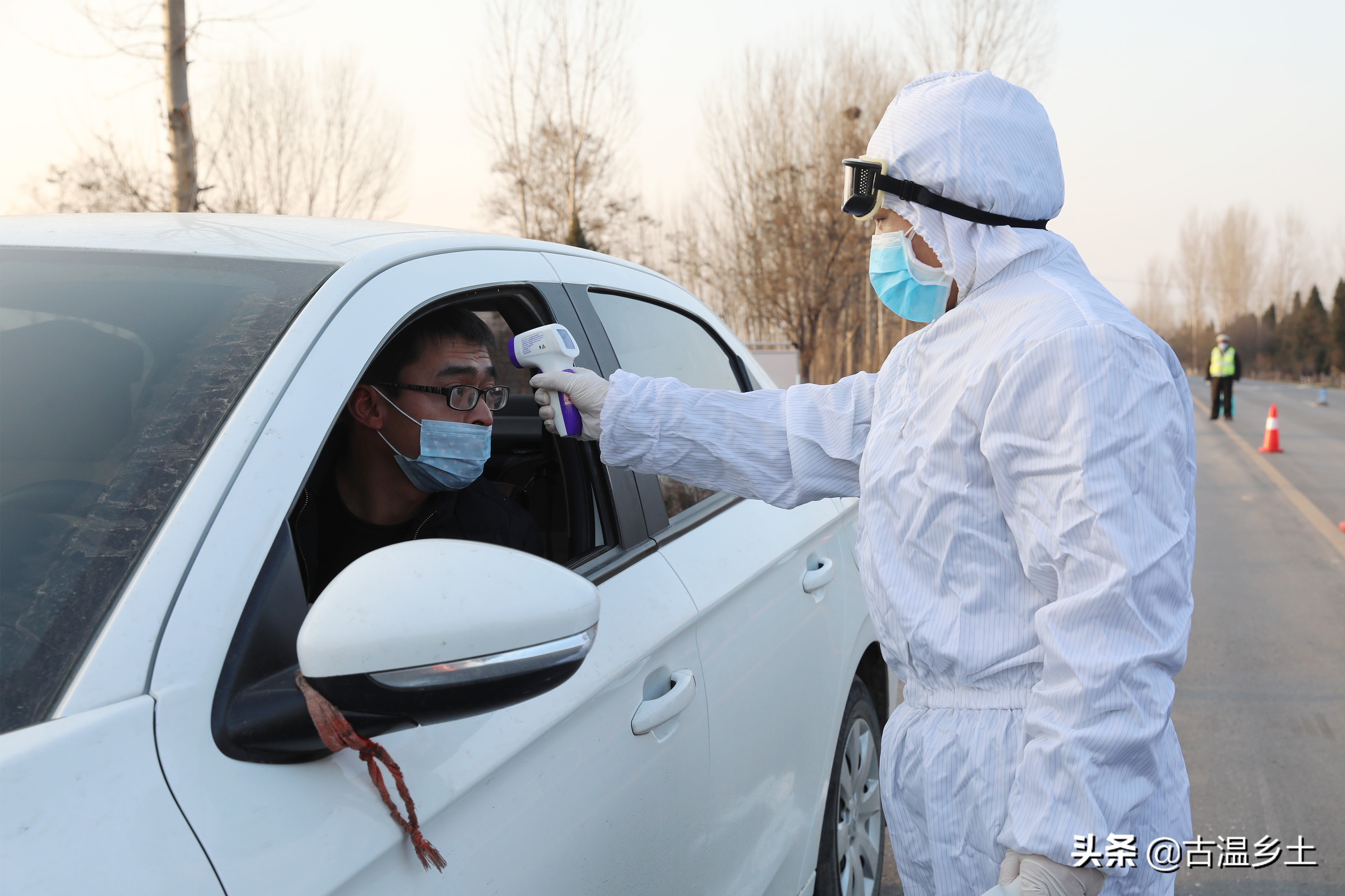 战疫中的暖心守护,暖心战疫致敬一线