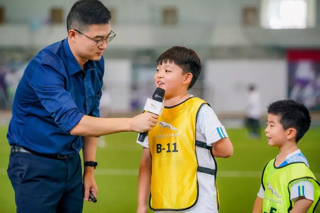 「追梦赤子心」张鑫泽:决不放弃的学霸,永不放弃的足球少年