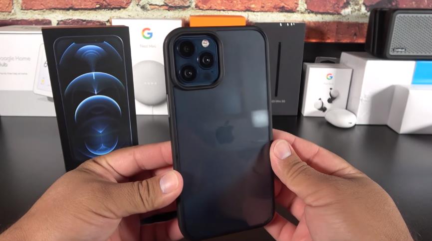 山寨苹果12promax,真假苹果12promax外观对比