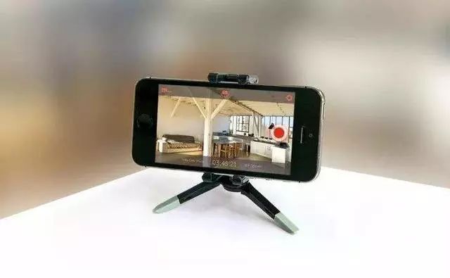 废旧手机扔掉太可惜,废旧的手机拆掉怎么利用