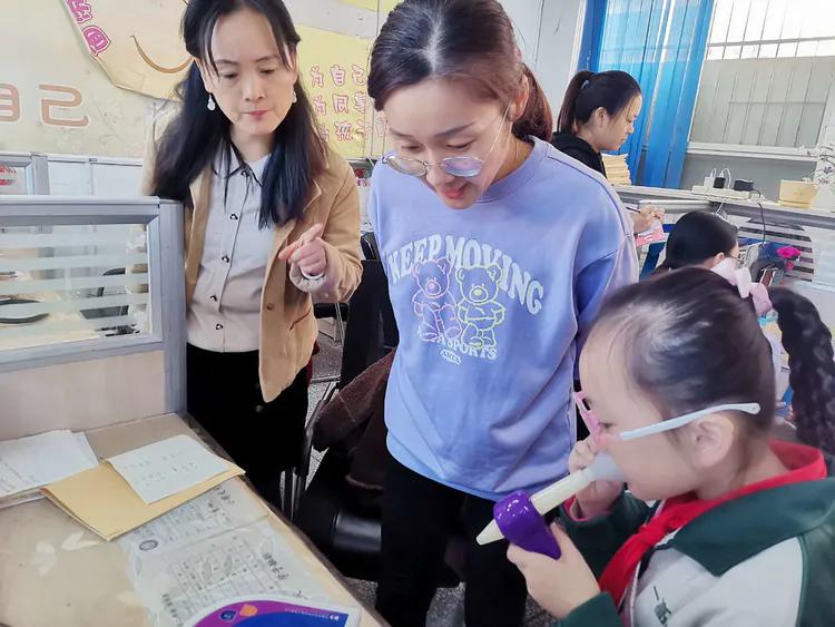 洛一高一附小春季运动会,洛一高体育运动会英才班