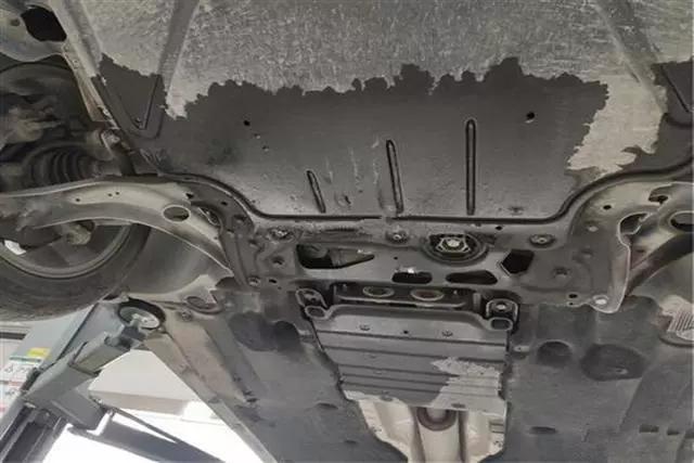 迈腾发动机漏油处理方法,新迈腾发动机漏油怎样解决